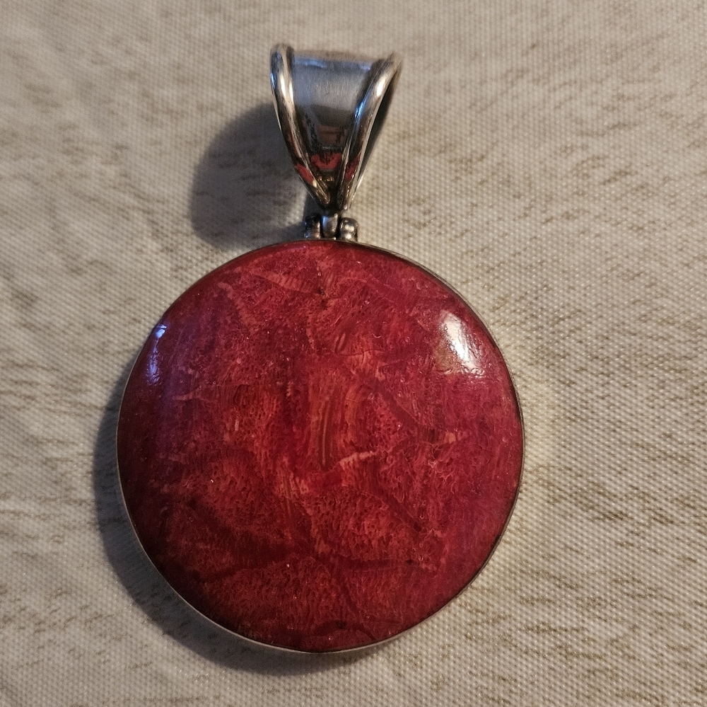 Pendant